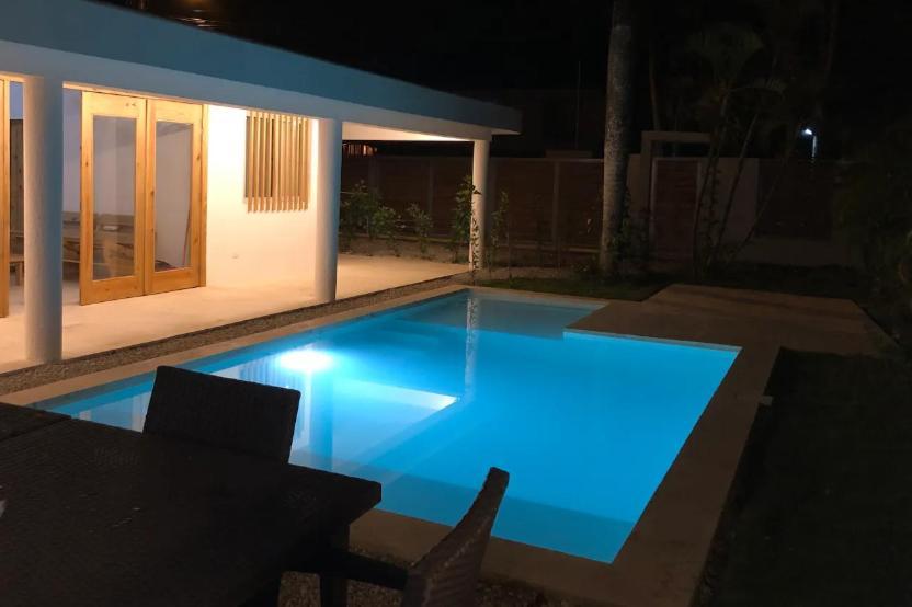 ホテル Seahorse Retreat Playa Bonita ラス・テレナス エクステリア 写真